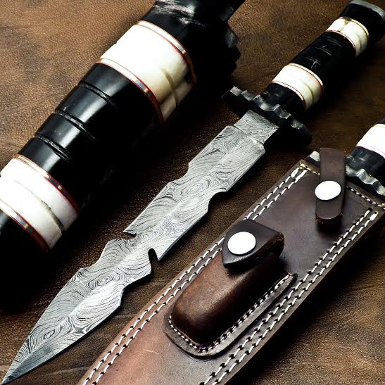 Custom Made Damascus Steel Dagger Knife