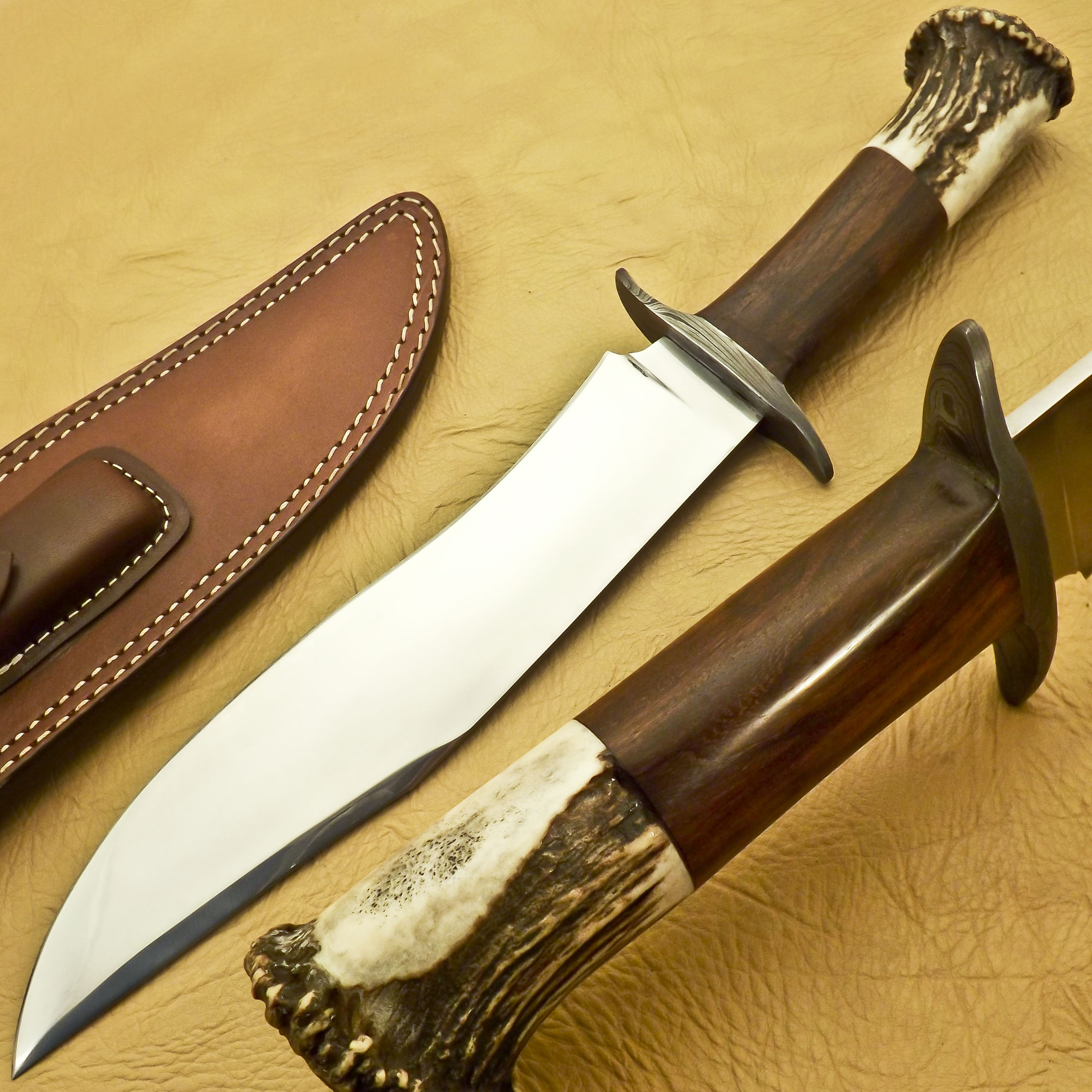 Custom Handmade D2 Steel Sharp Bowie Knife 
